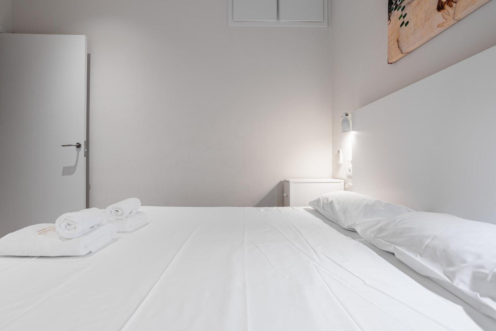 Apt 8 Geranio Girona Exterior foto
